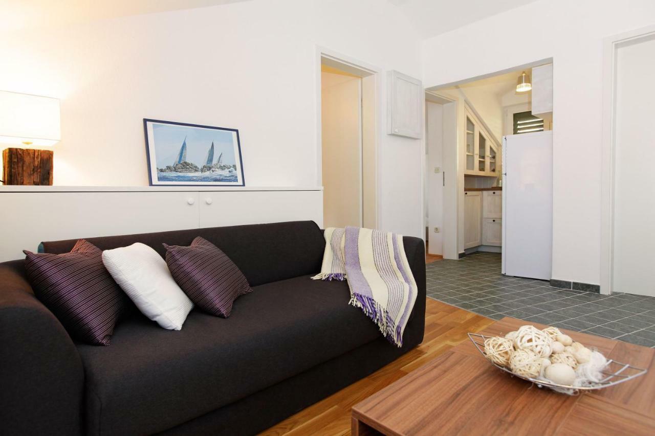 Superb Penthouse Luna Apartment Bol Bagian luar foto